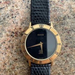 Authentic Gucci Mens 3001 M Watch